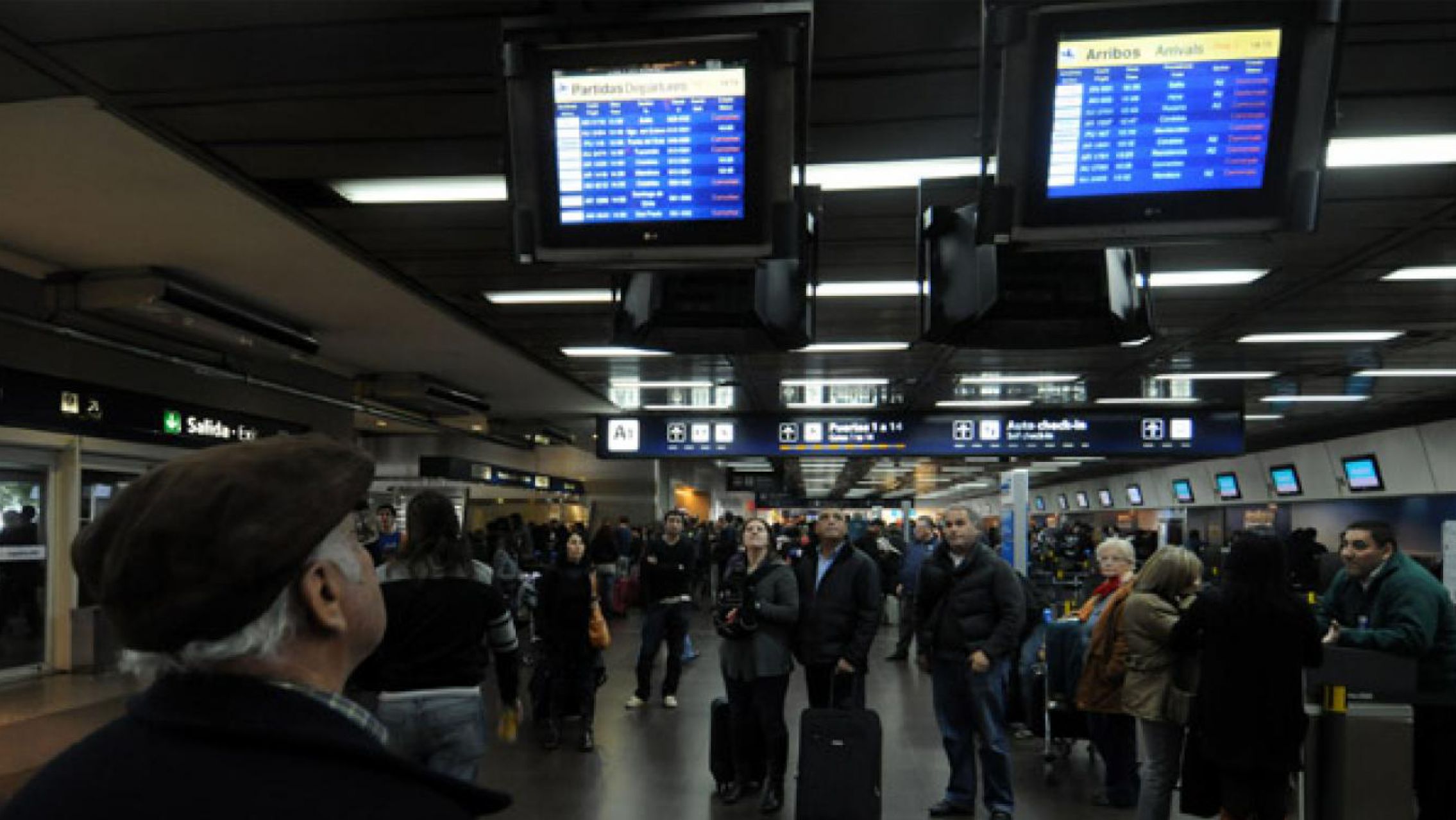 Pilotos de Aerolíneas Argentinas lanzaron un paro de 48 horas para este fin de semana