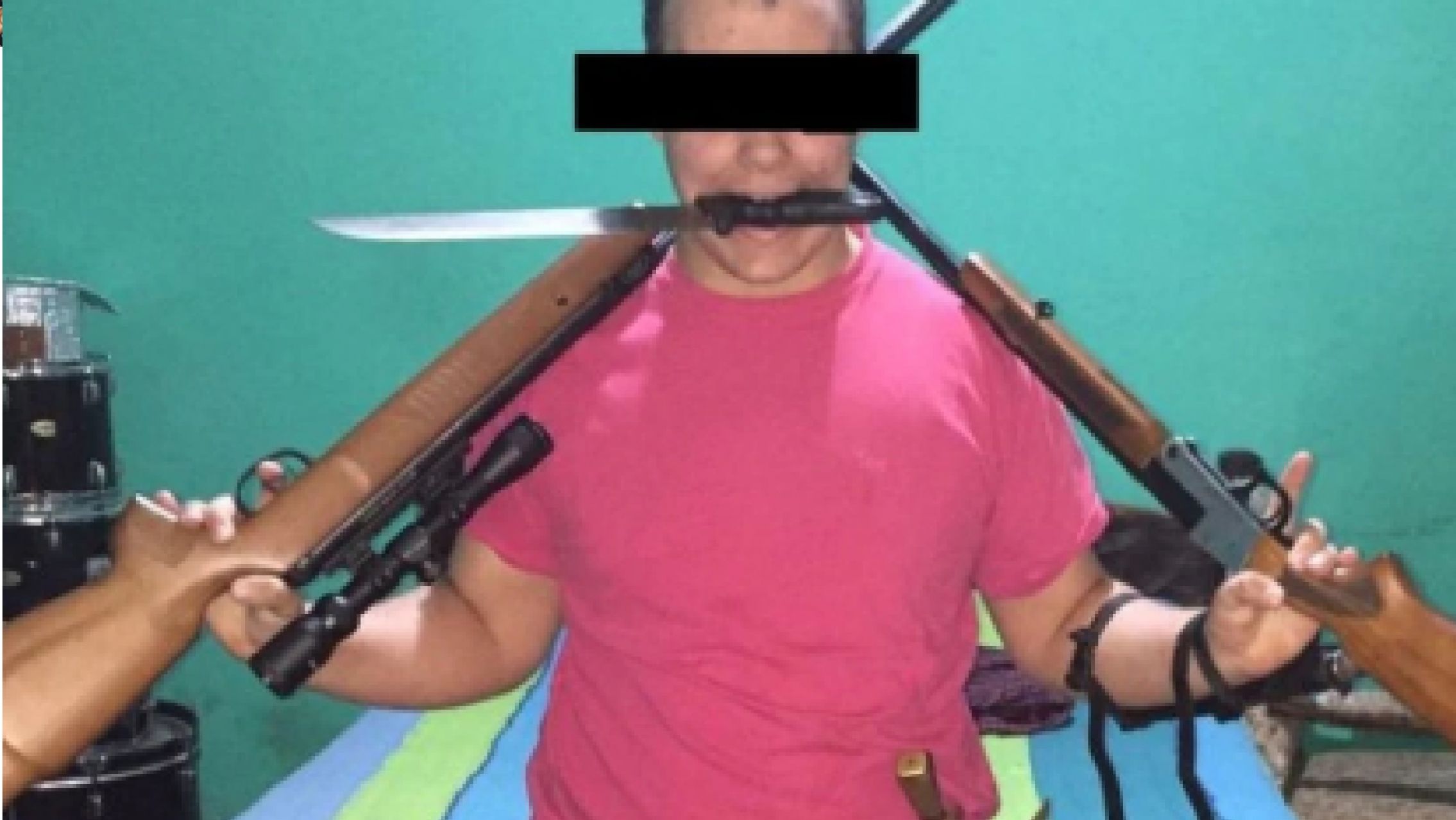 Con esta foto amenazaba a todos