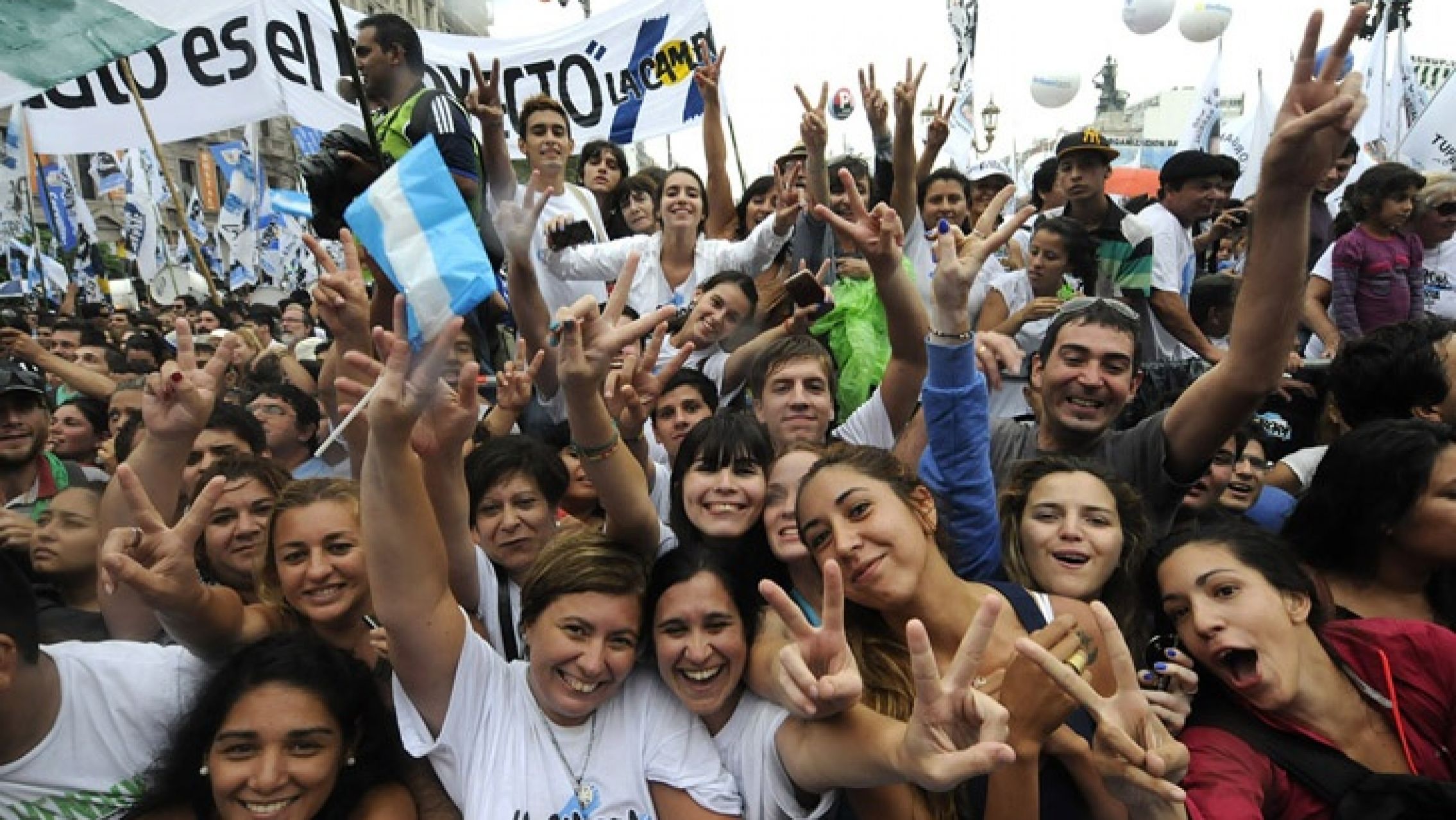 El kirchnerismo confirmó que prepara una "gran marcha" para apoyar a Cristina