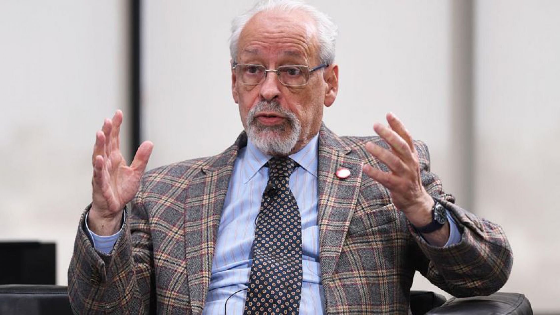 El kirchnerólogo Verbitsky dice que "ve muy felices a Cristina y Alberto"