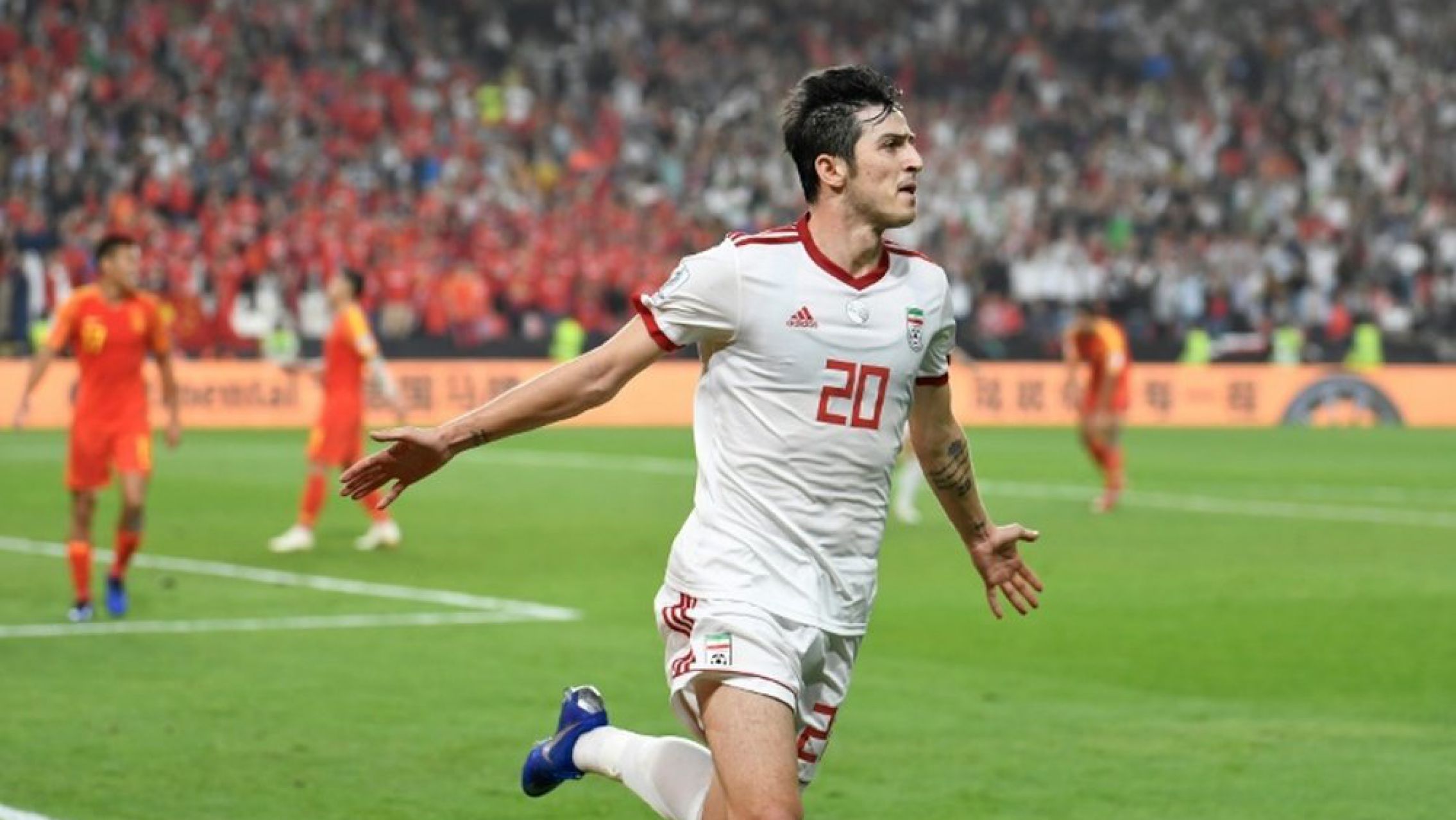 Un futbolista iraní criticó a su gobierno y podría perderse el Mundial