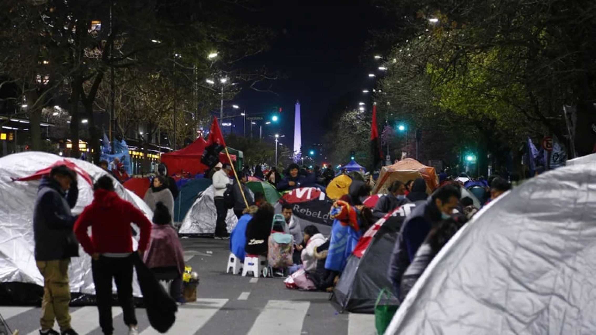 "Medio millón de piqueteros": La izquierda se enorgullece de arruinar la vida a los laburantes