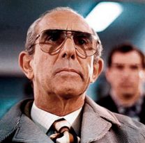 ¿Morbo o coleccionismo? Piden millones por los anteojos de Barreda