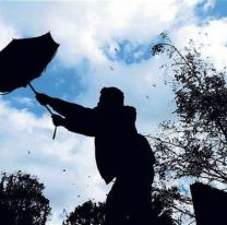 Diez provincias bajo alerta amarilla por intensos vientos