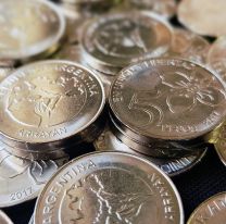 Tocamos fondo: El Banco Ciudad subasta monedas por peso