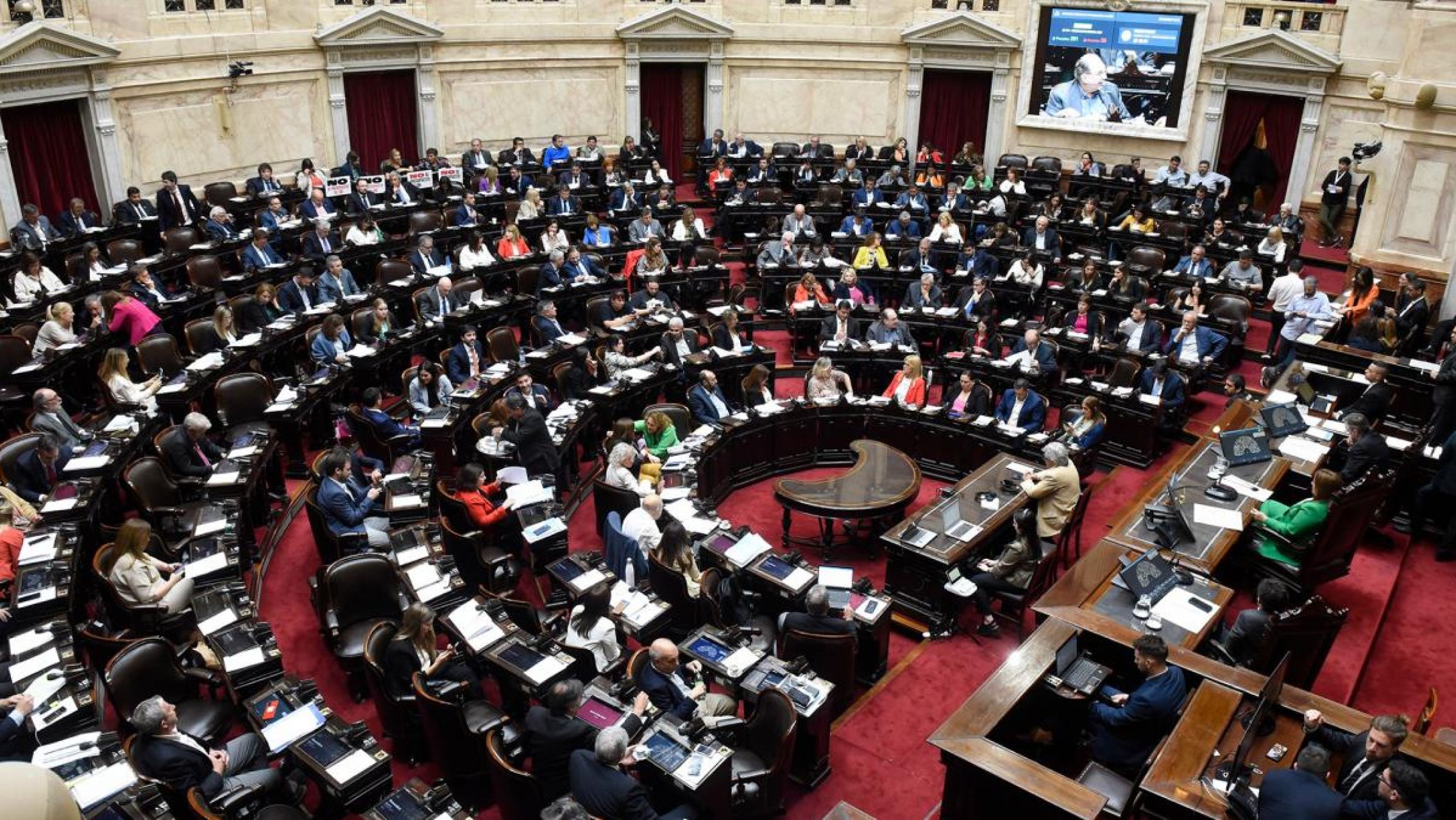 Diputados: el FdT formalizó el pedido de juicio político a la Corte