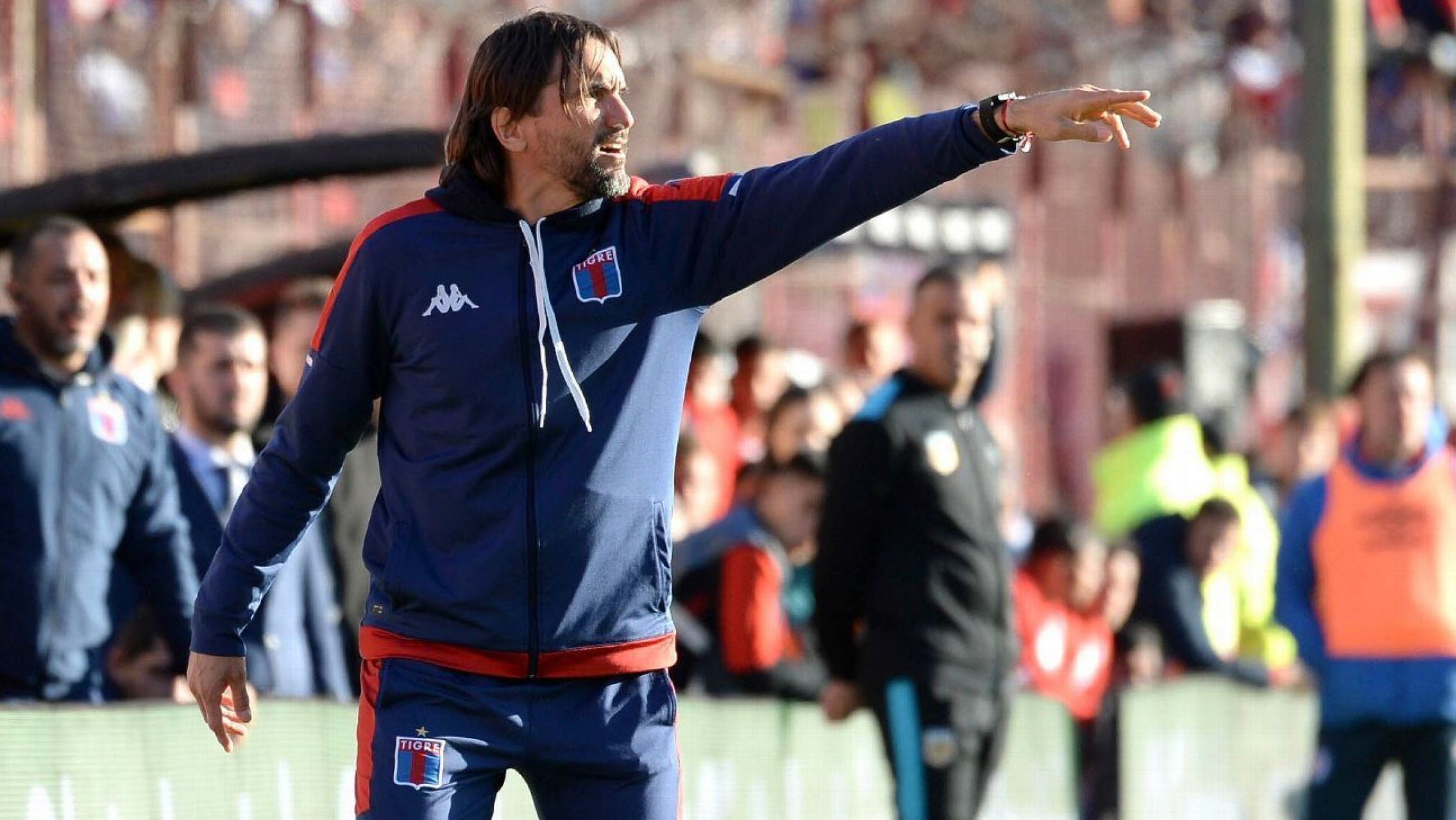 Diego Martínez, el favorito de Juan Román Riquelme para agarrar Boca