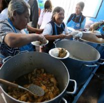 El 62,8 de quienes asisten a comedores, "manifiesta saltearse una comida"
