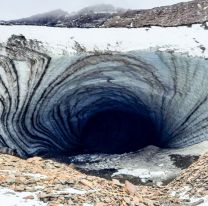 Un turista brasilero murió aplastado por un trozo de hielo que cayó en una cueva