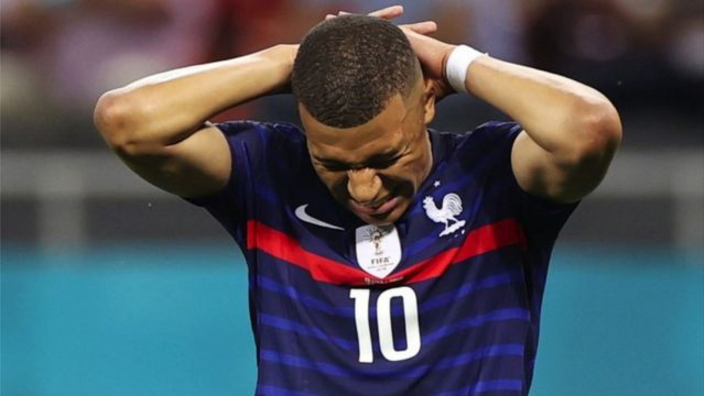 Francia intentará evitar "la maldición del campeón"