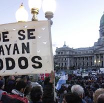 "La sociedad en su conjunto siente un malestar con la clase política"