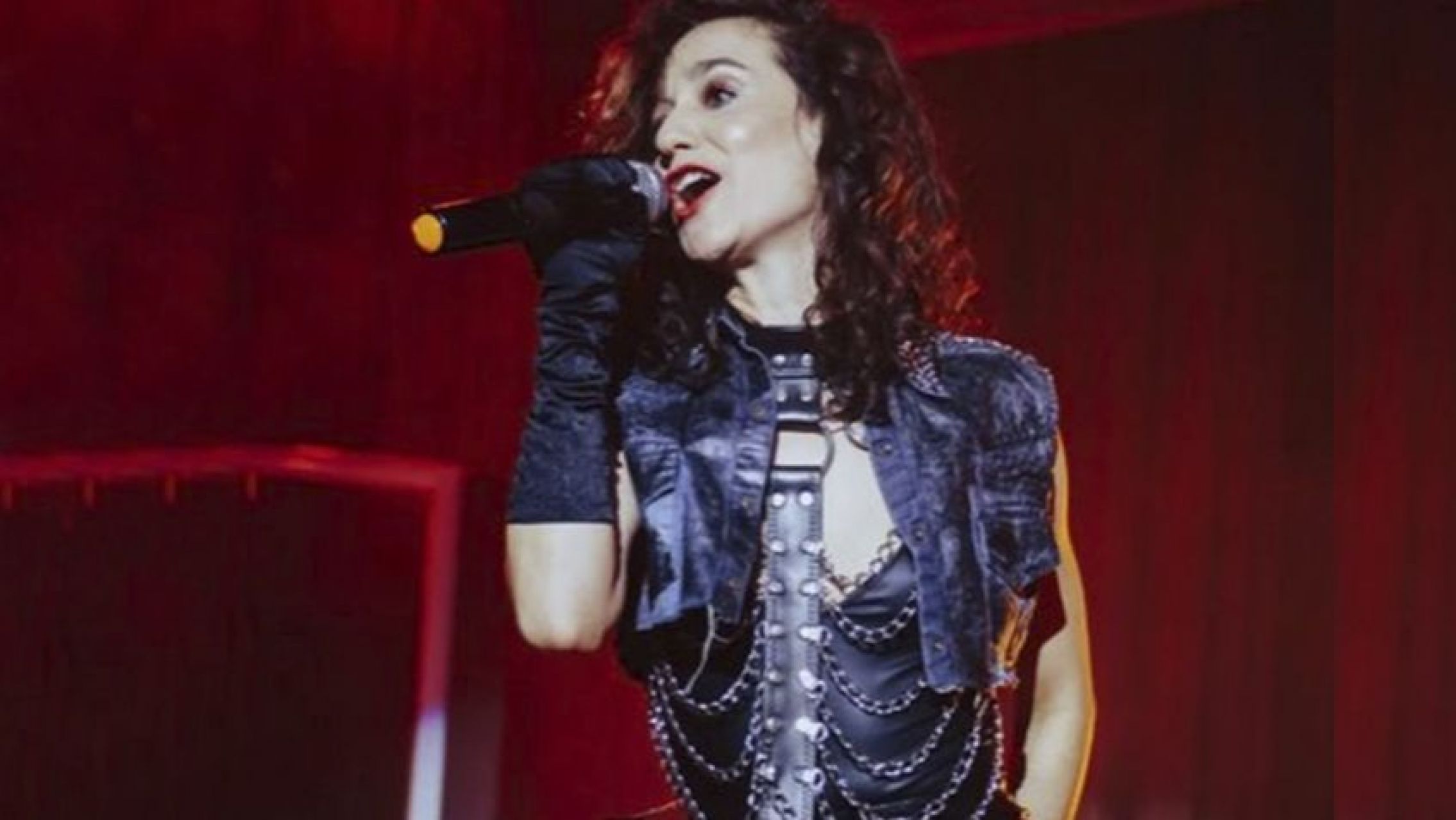 Las inesperadas fotos de Daniela Herrero como protagonista de la obra Sex