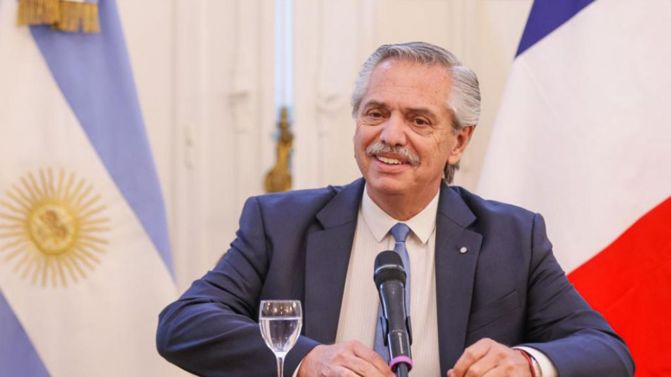 ¿Cuánto costó la gira de Alberto y en qué hotel paró?