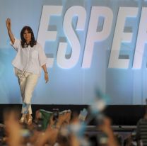 Cristina en modo candidata: "la gente tiene que decidir si quiere volver a esa Argentina que tuvo"