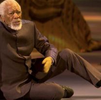 ¿Qué le pasa a Morgan Freeman en su mano izquierda? Así fue su discurso en la ceremonia del Mundial