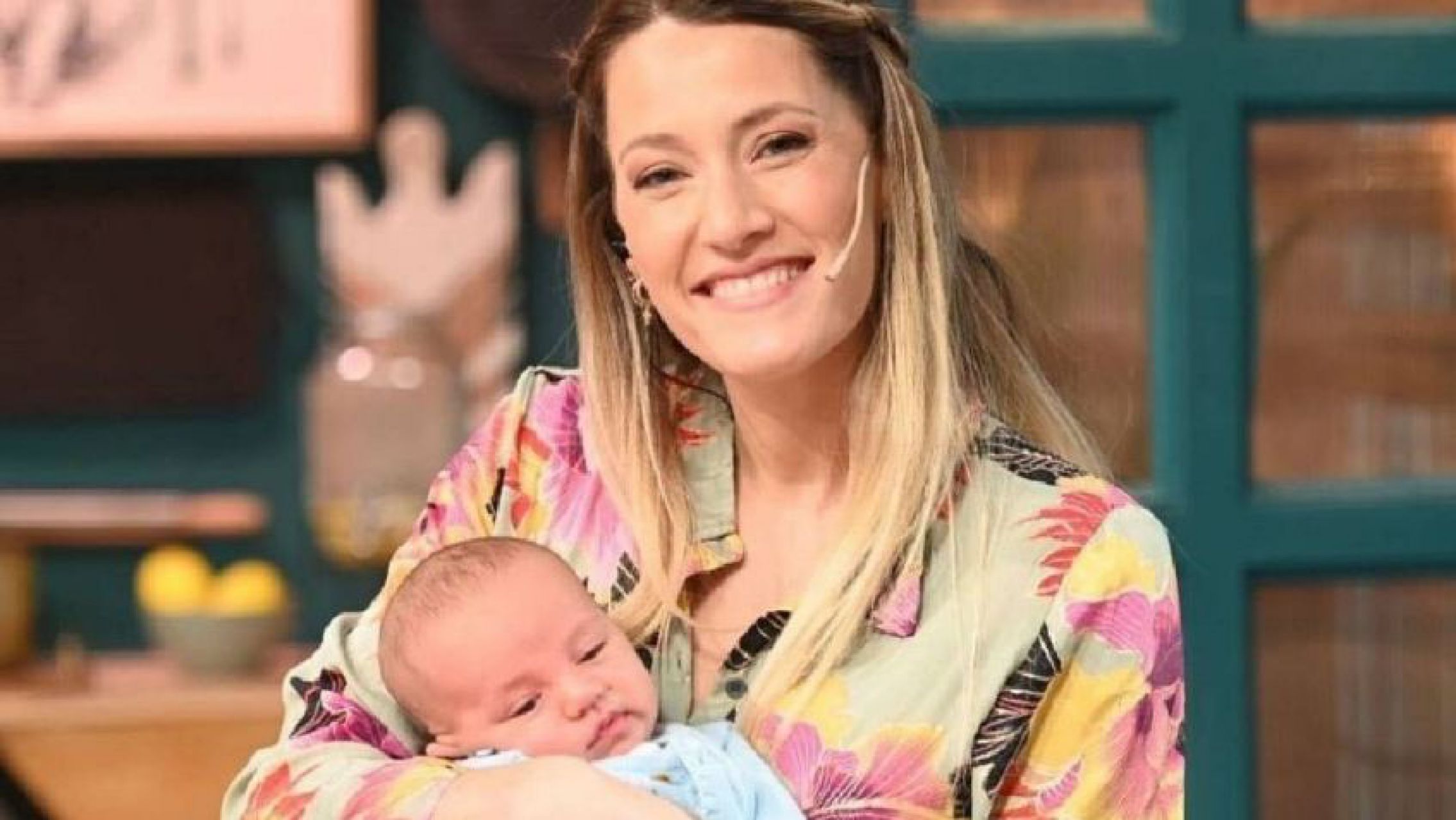 La escalofriante presencia que se ve reflejada en una foto de Mica Viciconte