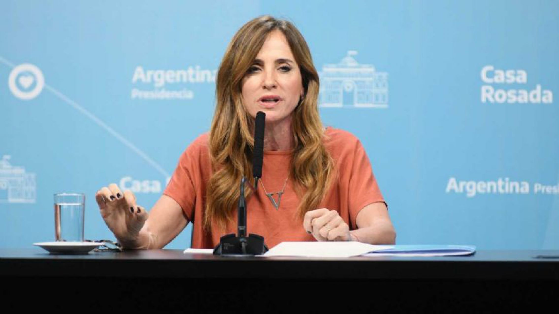 El urgente pedido de Tolosa Paz que perjudicará a algunos beneficiarios de planes sociales