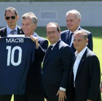 Macri elogió a Francia y divulgan fotos con la camiseta: ¿Los quiere mufar?
