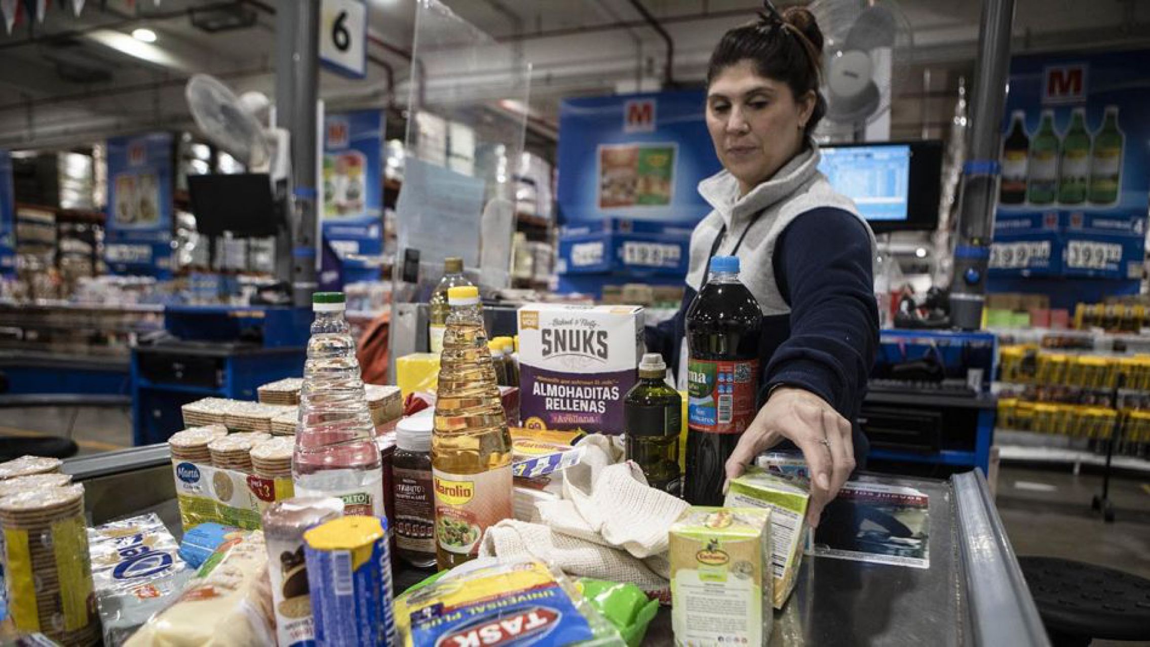 Estiman que la inflación de 2023 estaría por debajo del 70%