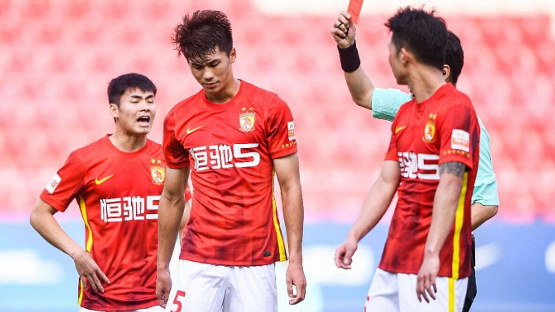 El emblemático Guangzhou-Evergrande FC de la liga china se fue a la B: ¿Qué estrellas jugaron ahí?