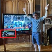 Encuentran una PlayStation 4 en Casa de Gobierno y llueven las críticas a Kicillof