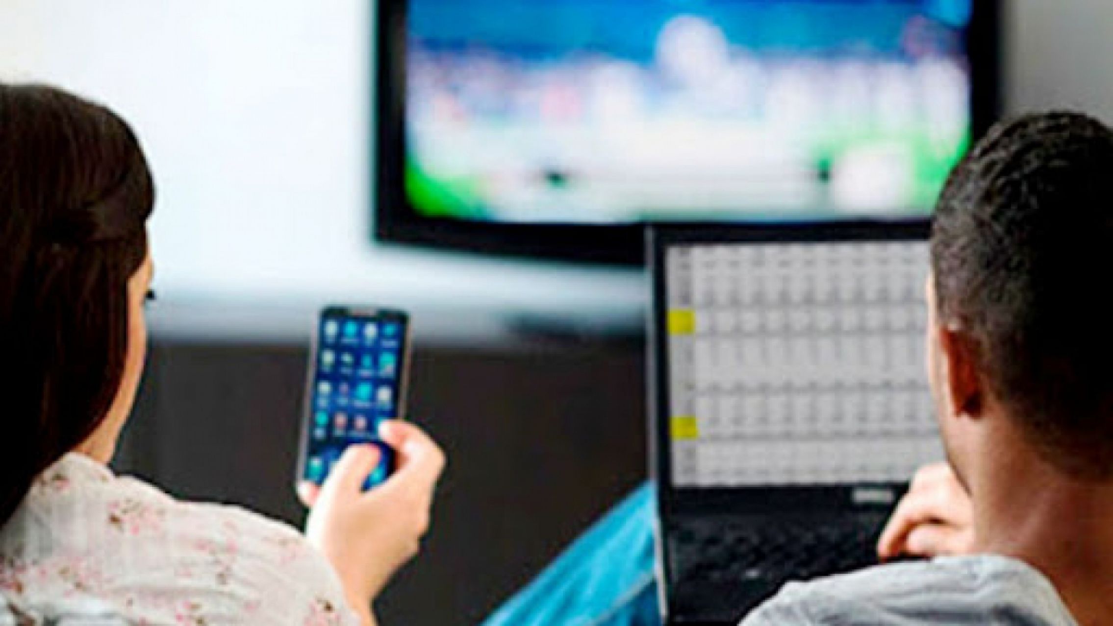 Golpes al bolsillo: estos son los primeros aumentos que autorizó el Gobierno para 2023