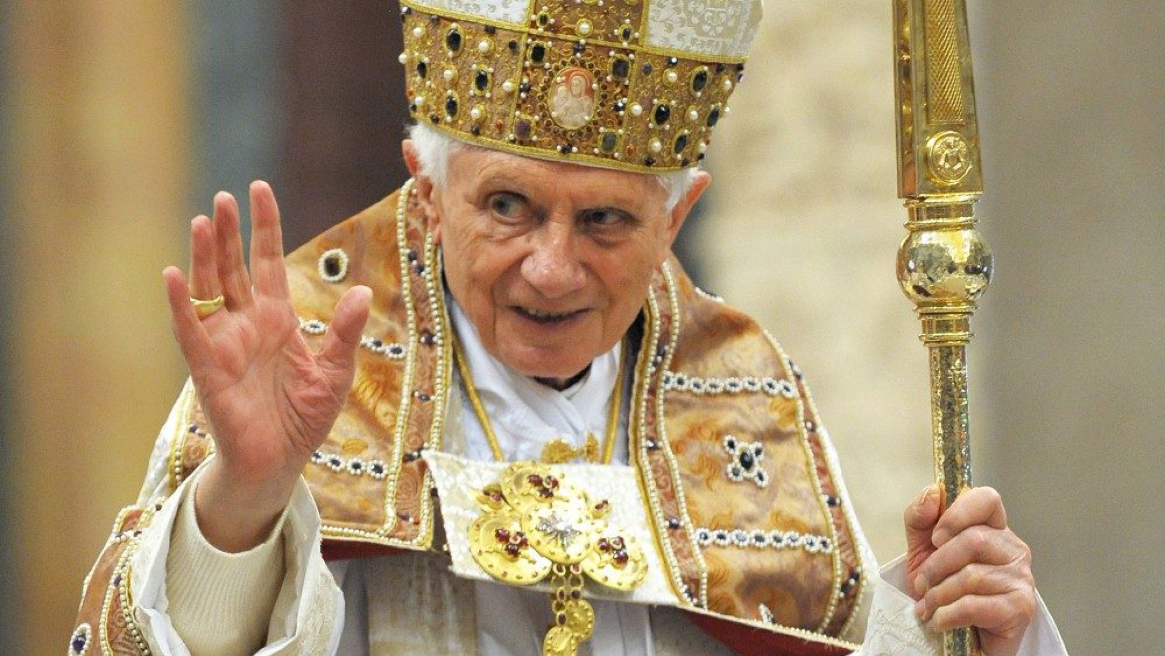 Desde el lunes, los fieles podrán despedir los restos de Benedicto XVI