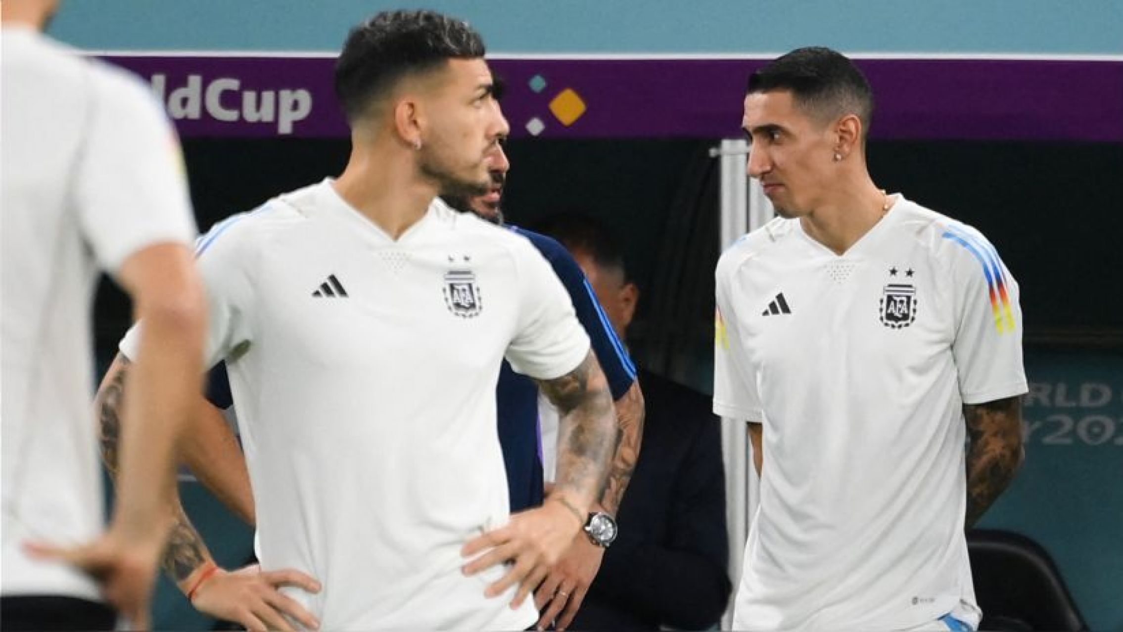 Así recibieron a Paredes y Di María en Juventus y al Cuti Romero en Tottenham