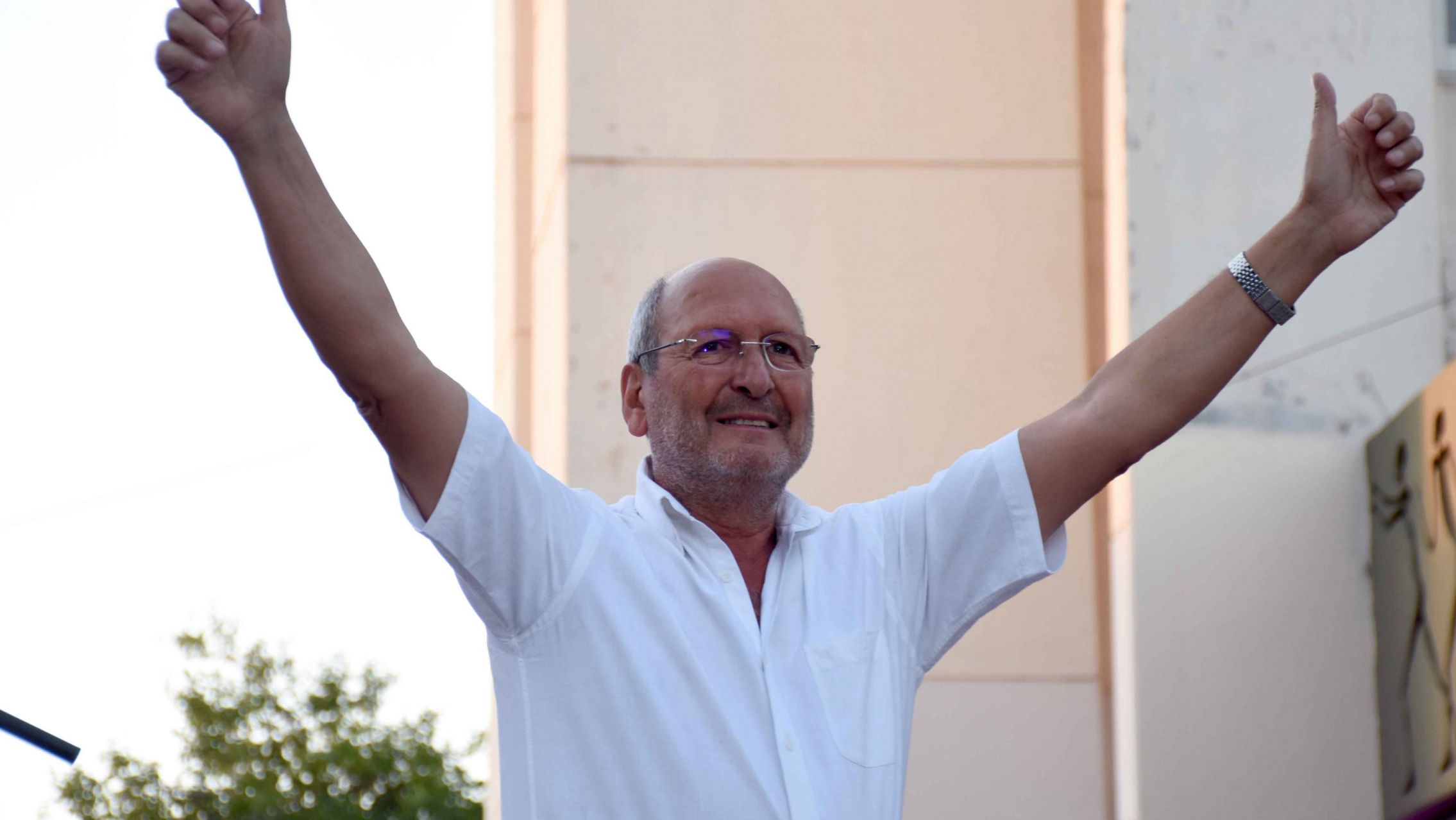 Un intendente gastó 65 Millones en la compra de viandas con ciervo ahumado, salmón y caviar