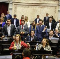 La oposición le mete presión al Gobierno para que desista del juicio político a la Corte