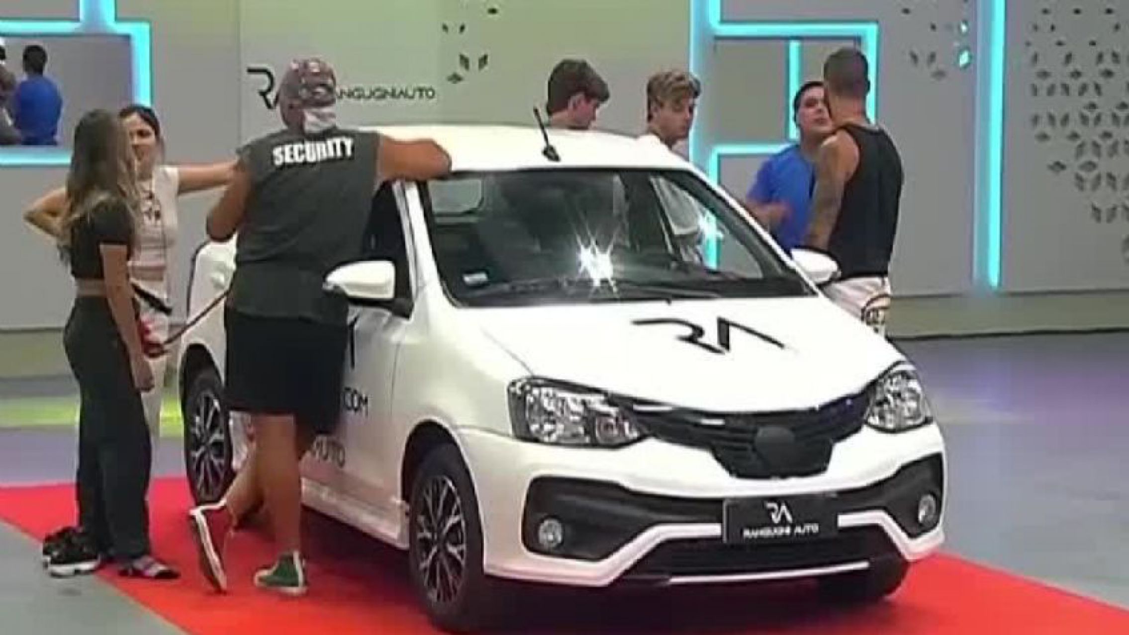 Gran Hermano: con una asquerosa sorpresa, comenzó el desafío del auto