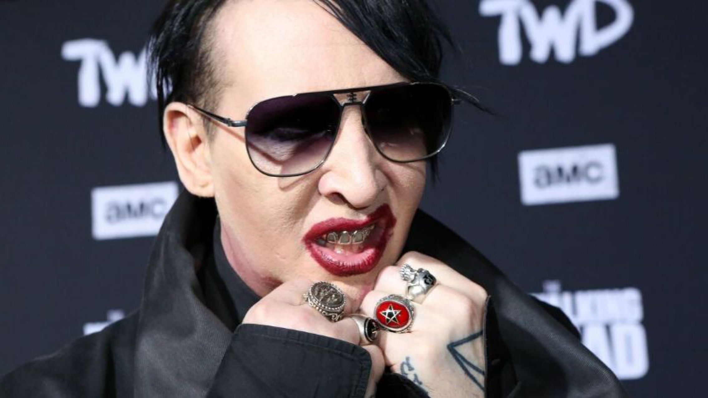 Denuncian a Marilyn Manson por agredir sexualmente a una menor de edad