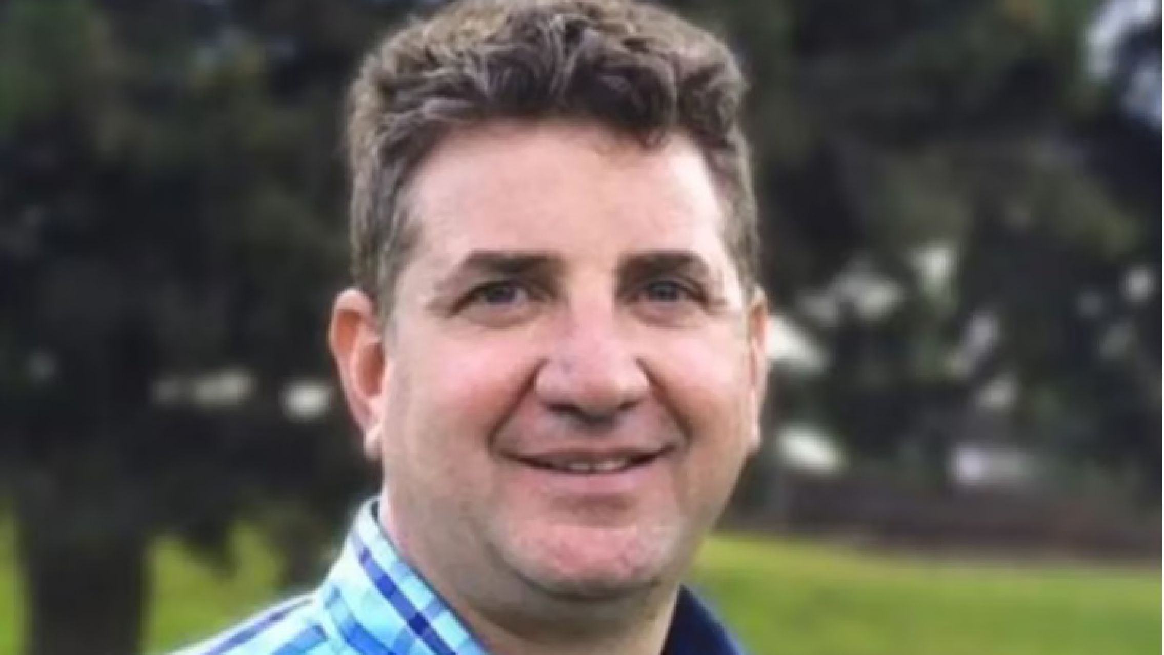 Se apellida Scaloni, es pariente del DT y hace campaña con su imagen