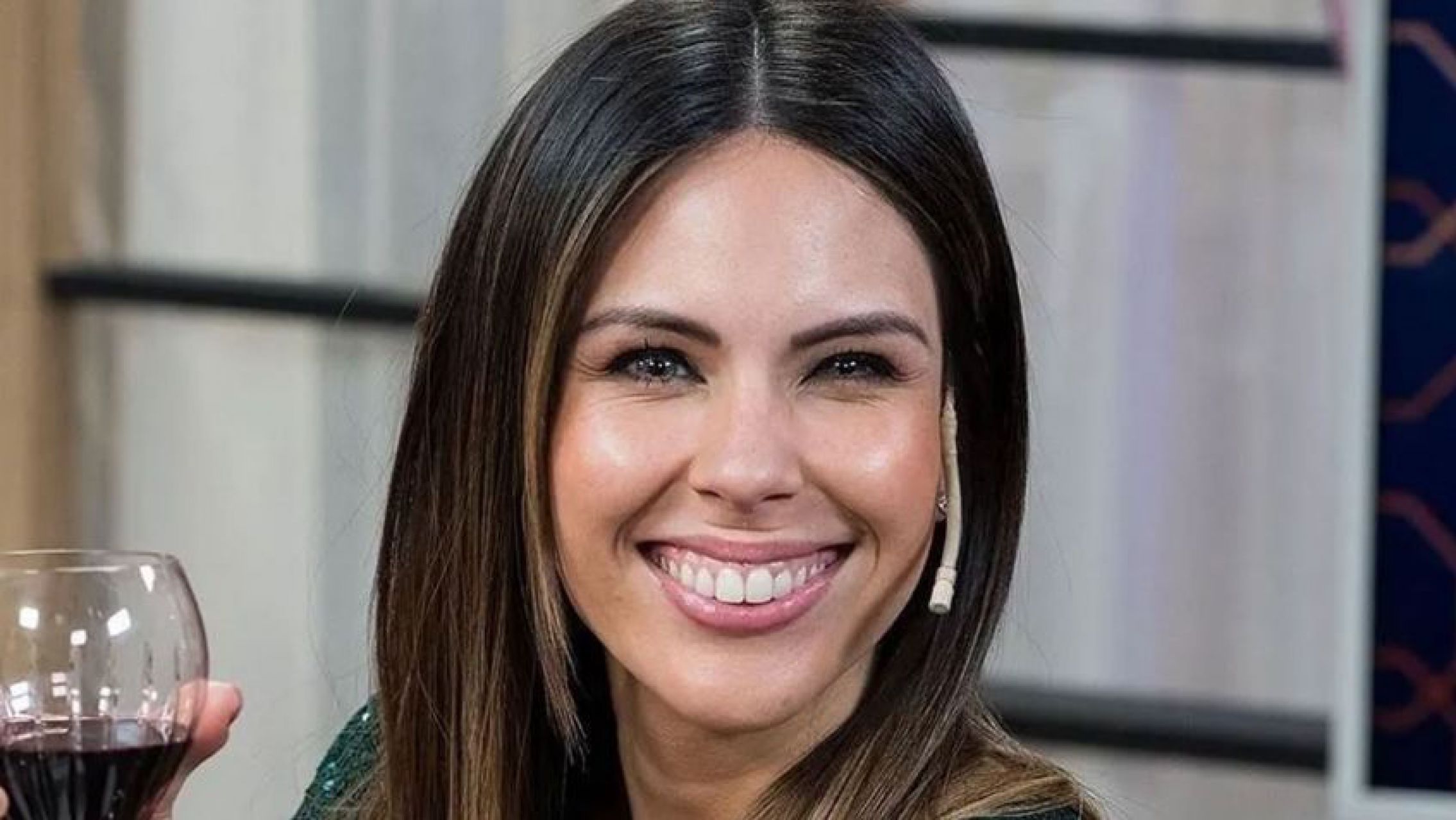 Cómo son las zapatillas de 350 mil pesos que usa Barby Franco a días de ser mamá