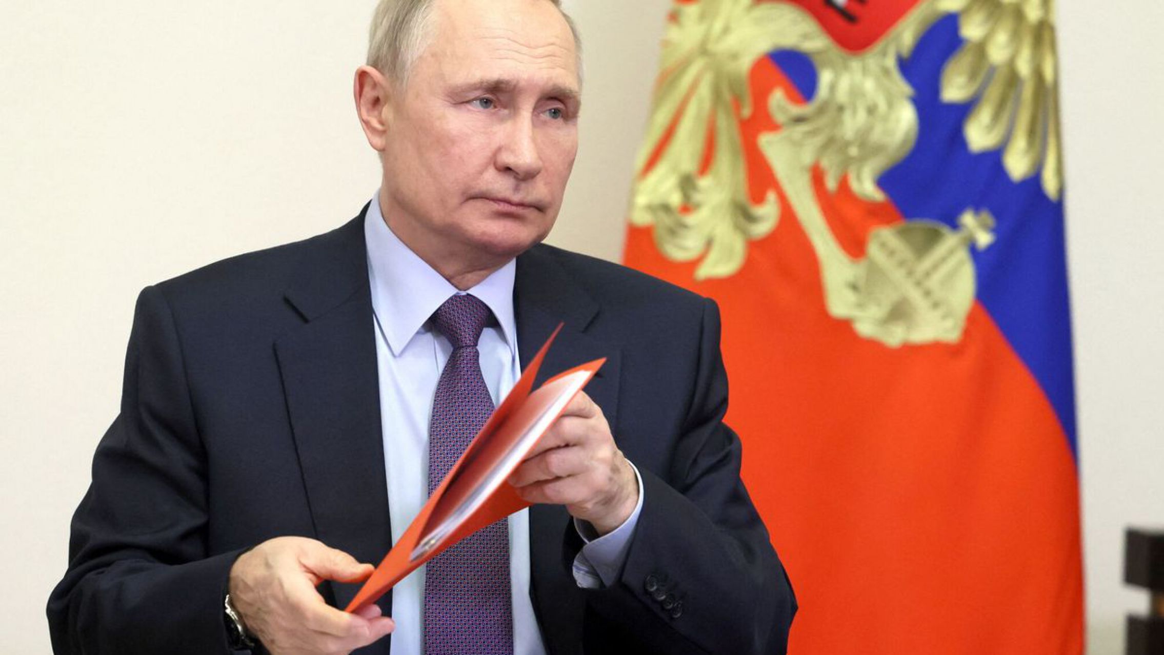 Vladímir Putin: "Prestaremos mayor atención al fortalecimiento nuclear"