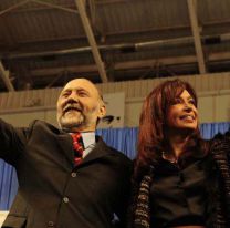 Referentes de Gildo Insfrán adoctrinan a menores de edad a cambio de bananas