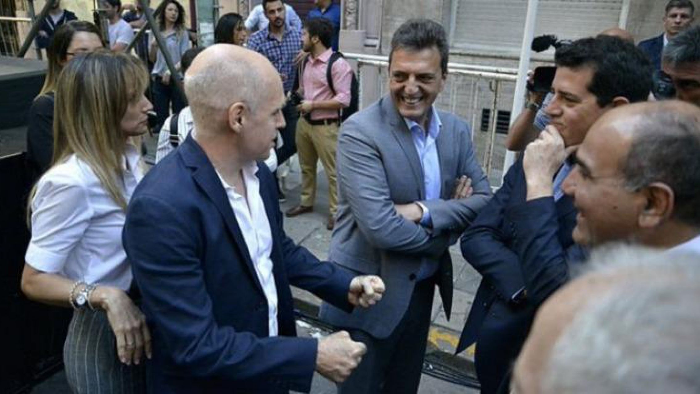 Encuesta: Larreta y Massa lideran en intención de voto