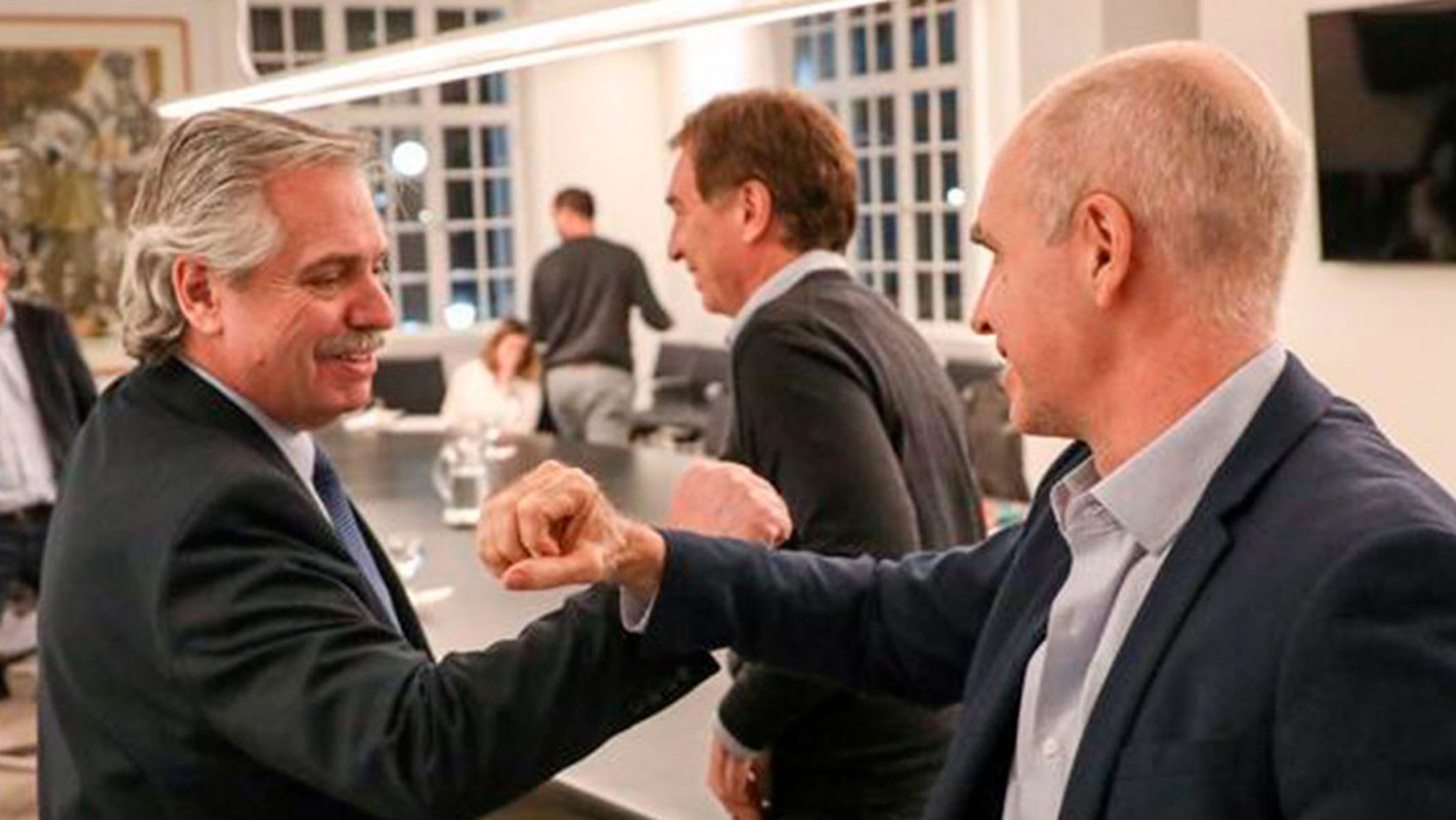 Coparticipación: el Gobierno aprobó un pago de $98.500 millones en bonos a la Ciudad