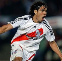 Radamel Falcao protagonizó un duro cruce con un hincha de River que lo cuestionó por no regresar al club