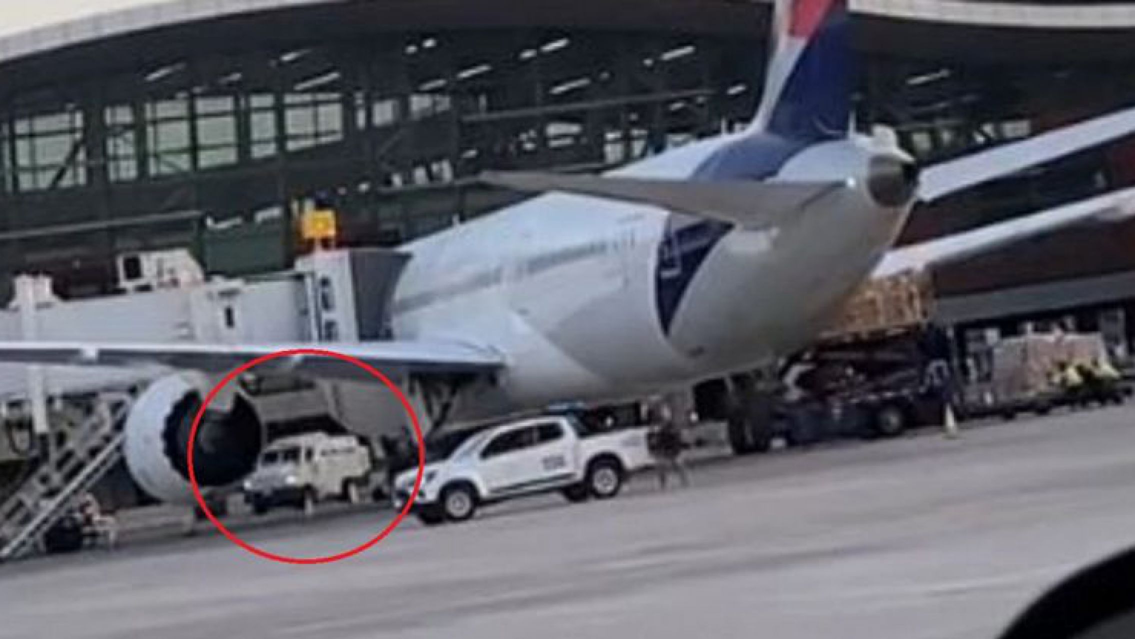 Tiroteo en el aeropuerto de Chile tras un intento de robo a camión de caudales: dos muertos