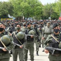 Arrancó el despliegue de gendarmes y fuerzas federales en Rosario: detenciones y aplausos