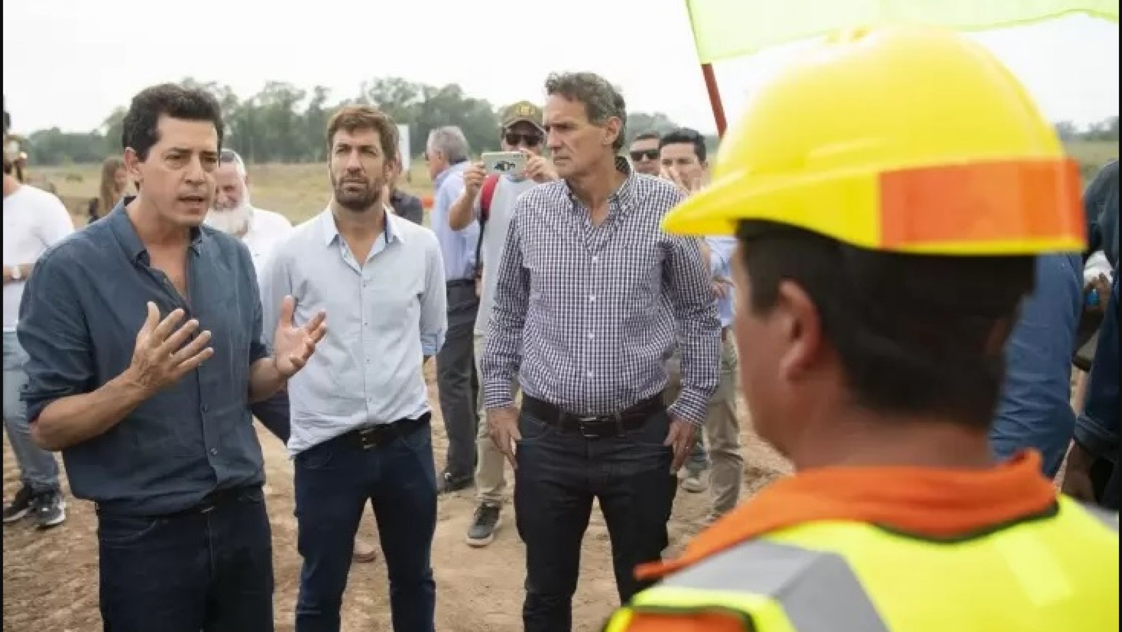 Wado, Katopodis y Arrieta presentaron una obra por segunda vez y luego deshicieron la puesta en escena