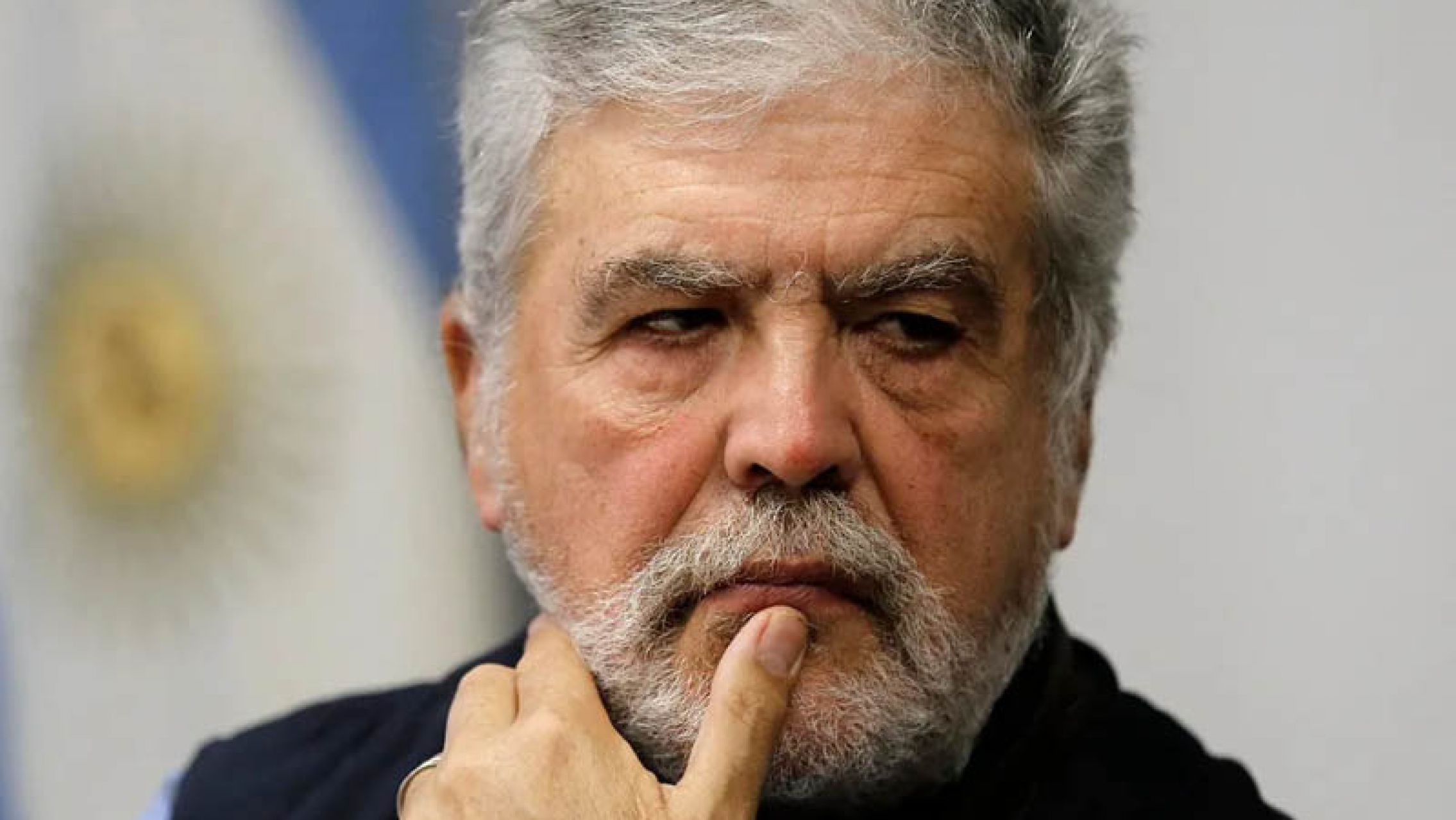 Julio De Vido calificó de "estúpidos" a los dirigentes que quieren nacionalizar Edesur