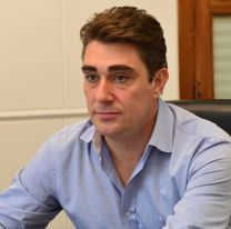 Javier Iguacel: "El sueldo del director tiene que estar atado al de un legislador y se acabó el curro"