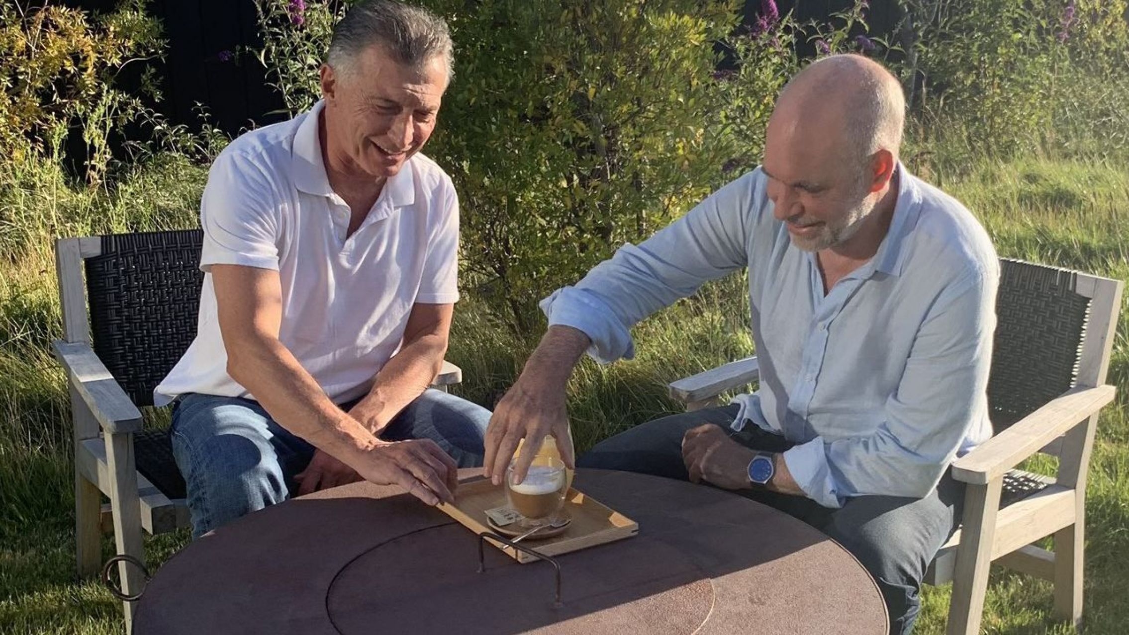 Según una encuesta, el retiro de la candidatura presidencial de Macri favorece a Juntos