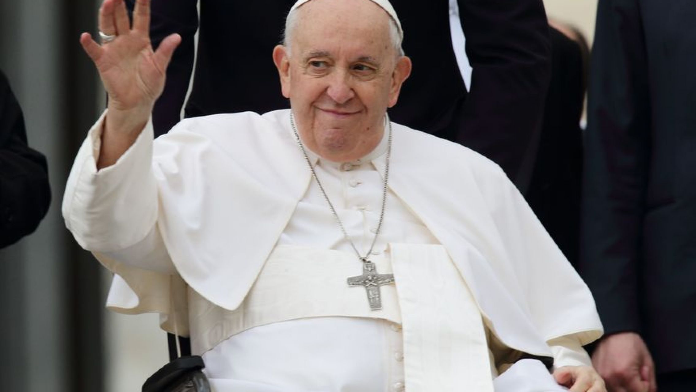 Vaticano: protestas contra el papa Francisco en los alrededores de la Santa Sede