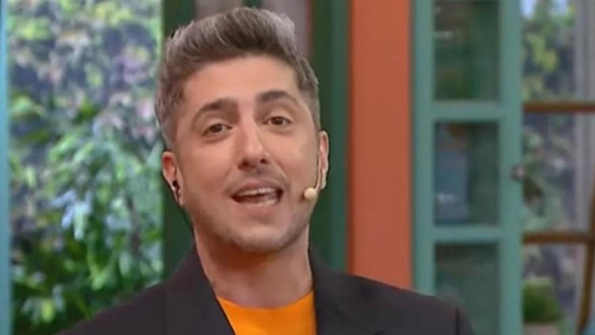 Aseguran que Jey Mammon se va del país: cuál sería su destino