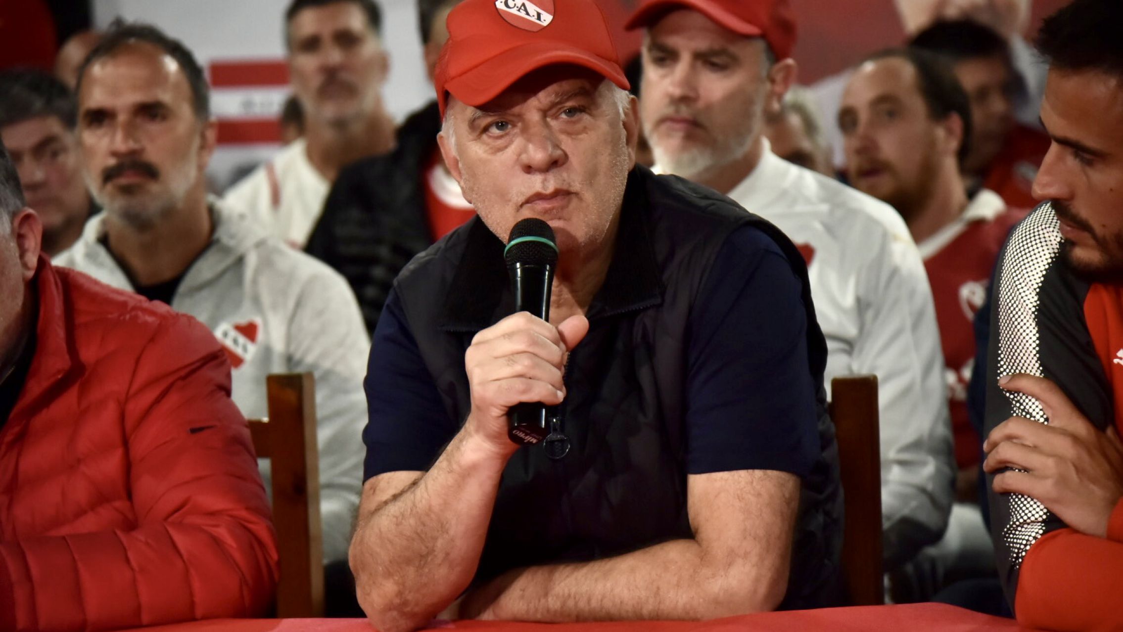 Grindetti no pudo renovar su licencia y deberá volver a ser intendente en Lanús