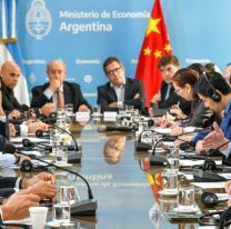 Argentina deja de pagar importaciones en dólares y pasa a yuanes