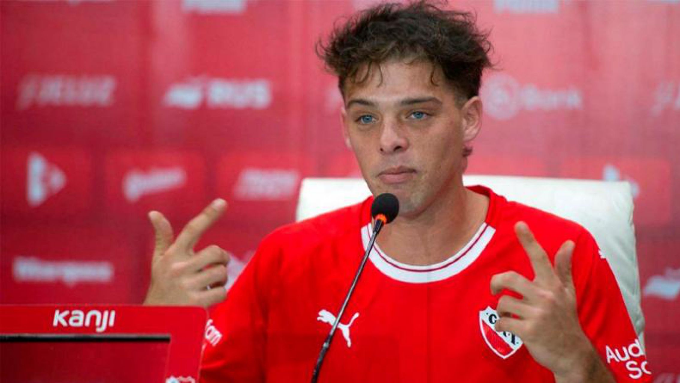 La lapidaria reacción de Santi Maratea contra un seguidor que lo vaciló por su colecta para Independiente